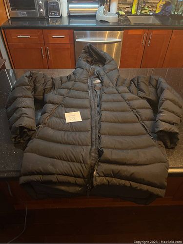 Lot #105 (1 of 4)