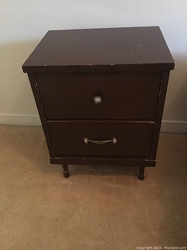 Lot #557 (1 of 8)