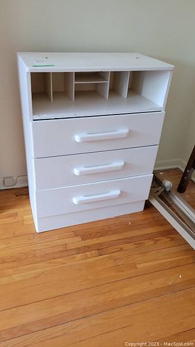 Lot #443 (1 of 7)