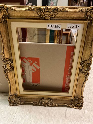 Lot #365 (1 of 3)