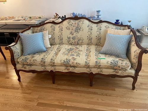 Lot #390 (1 of 12)