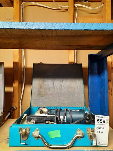 Lot #559 (1 of 9)