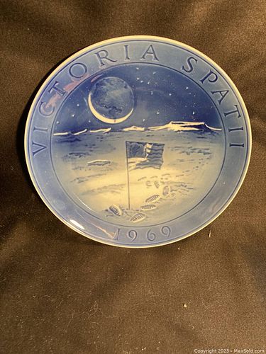 Lot #34 (1 of 3)