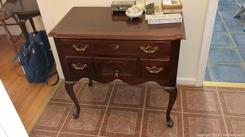 Lot #415 (1 of 18)