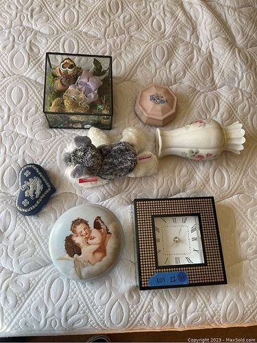 Lot #22 (1 of 1)