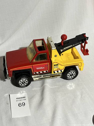 Lot #69 (1 of 5)