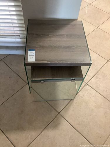 Lot #22 (1 of 2)