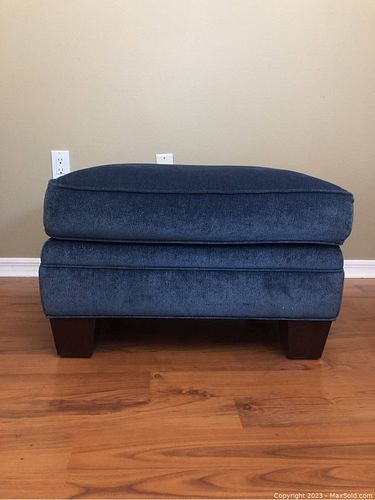 Lot #7 (1 of 5)