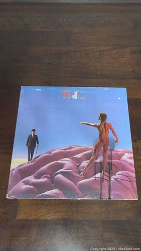 Lot #9 (1 of 4)