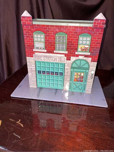 Lot #82 (1 of 16)