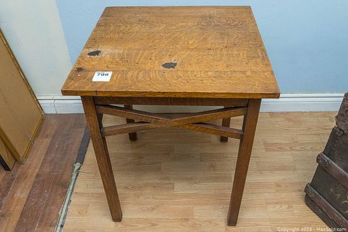 Lot #798 (1 of 4)