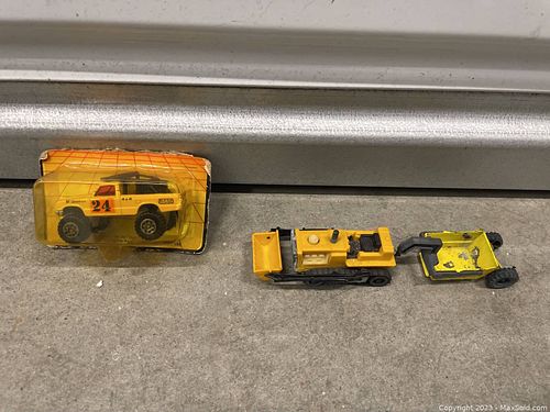 Lot #45 (1 of 6)