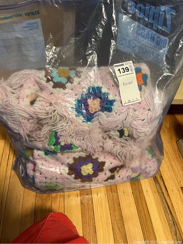 Lot #139 (1 of 6)