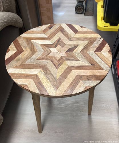 Lot #32 (1 of 5)