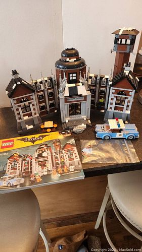 Lot #130 (1 of 9)