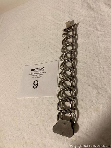 Lot #9 (1 of 4)