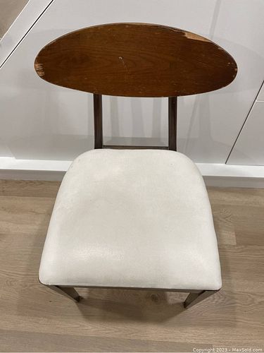 Lot #48 (1 of 4)