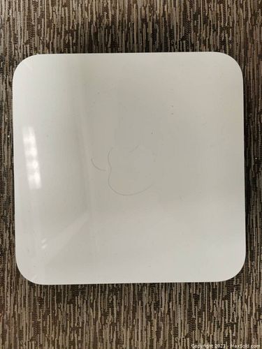 Lot #8 (1 of 4)