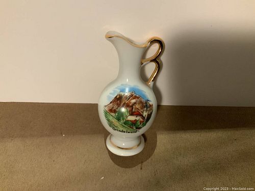 Lot #136 (1 of 2)