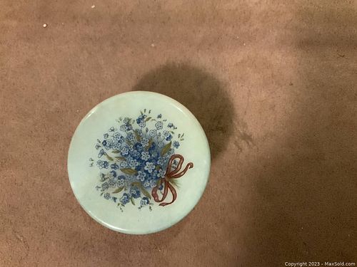 Lot #239 (1 of 4)