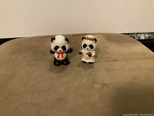 Lot #232 (1 of 4)