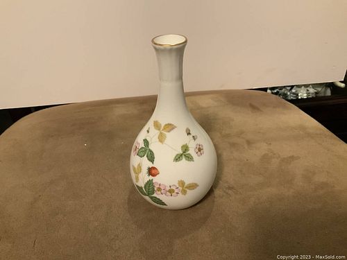 Lot #203 (1 of 3)