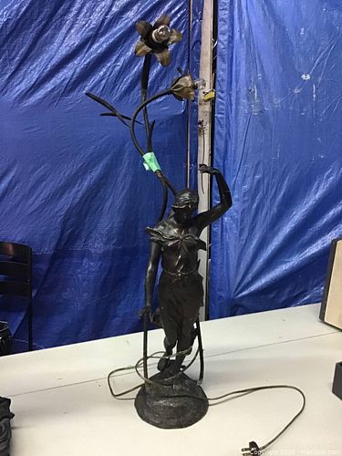 Lot #46 (1 of 10)