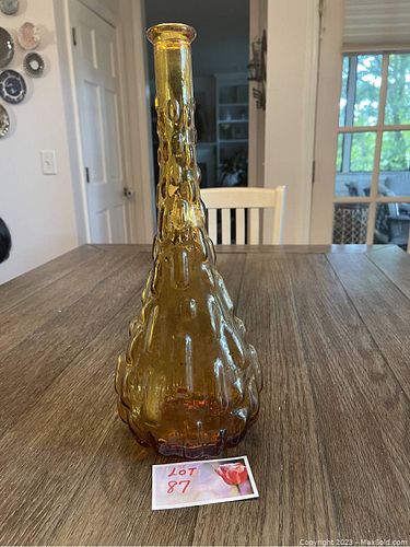Lot #87 (1 of 4)