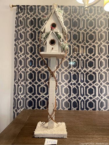 Lot #148 (1 of 4)