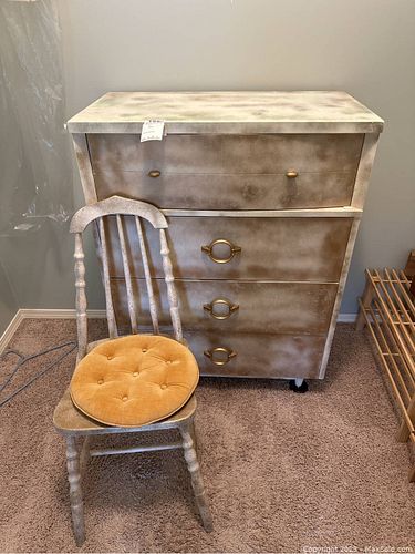 Lot #155 (1 of 13)