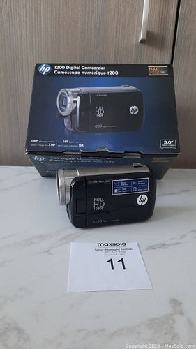 Lot #11 (1 of 4)