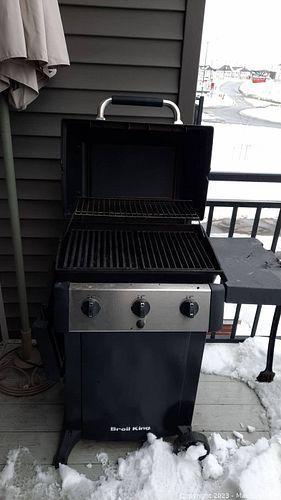 Lot #40 (1 of 5)