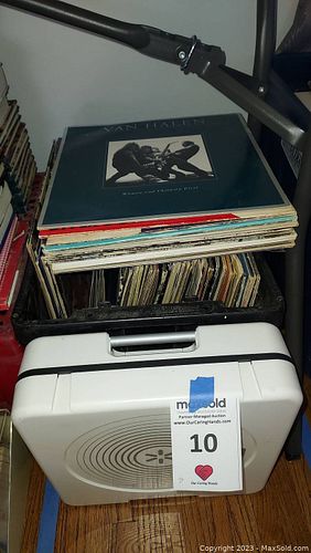 Lot #10 (1 of 8)