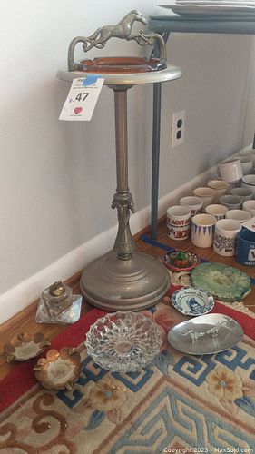 Lot #47 (1 of 14)