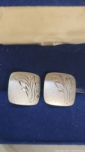 Lot #26 (1 of 3)