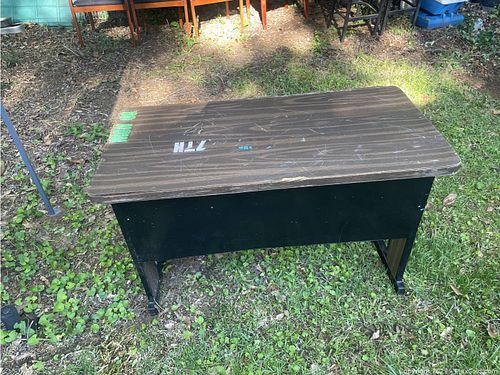 Lot #263 (1 of 3)