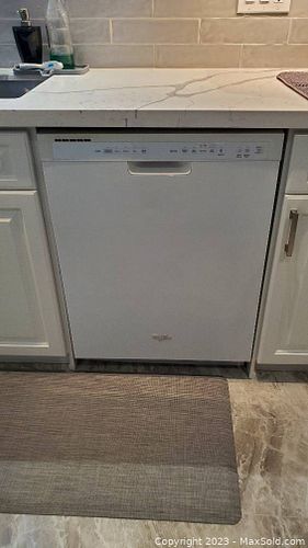 Lot #53 (1 of 10)