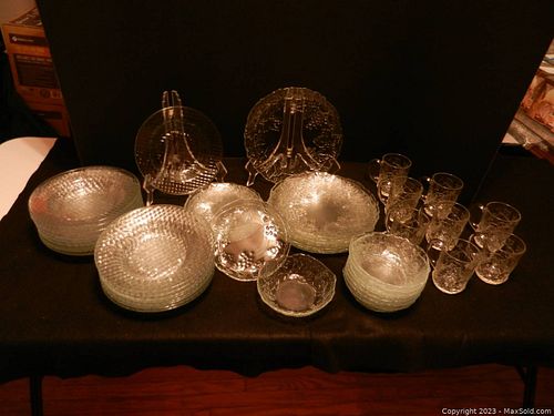 Lot #27 (1 of 6)