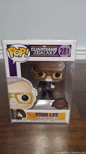 Lot #21 (1 of 5)