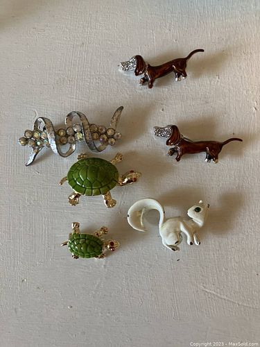 Lot #470 (1 of 11)