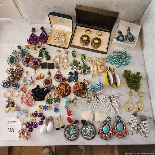 Costume Jewelry (1 of 7)