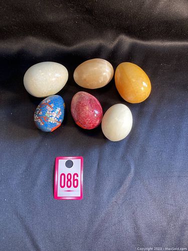 Lot #86 (1 of 8)