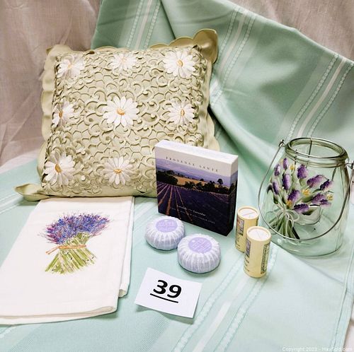 Lot #39 (1 of 6)