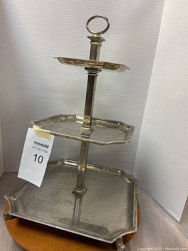 Lot #10 (1 of 2)