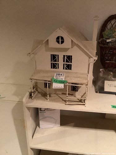 Lot #284 (1 of 9)
