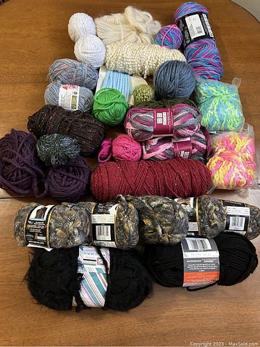 Lot #639 (1 of 9)
