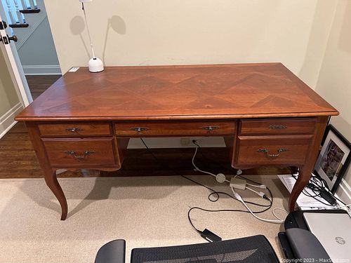 Lot #475 (1 of 11)