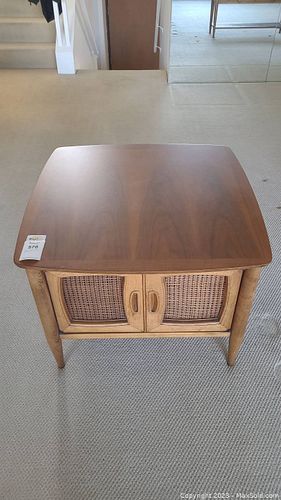 Lot #578 (1 of 9)