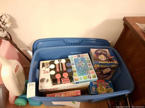 Lot #311 (1 of 11)
