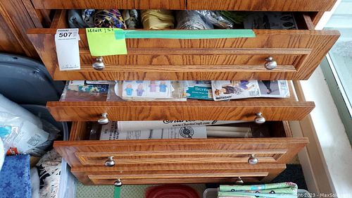Lot #507 (1 of 9)